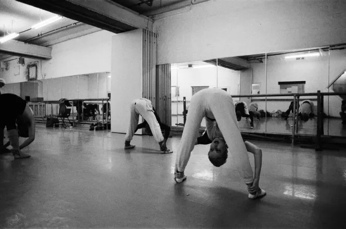Framed Print : Pineapple Dance Studios, Covent Garden, London. 11th January 1983 Framed Print : Pineapple Dance Studios, Covent Garden, London. 11th January 1983