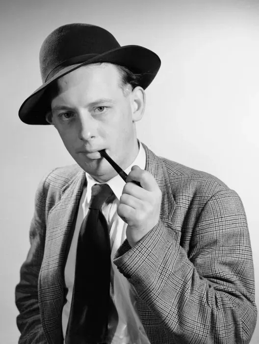 Framed Print : Pipe smoker Gordon Ingham 11th August 1953 Framed Print : Pipe smoker Gordon Ingham 11th August 1953