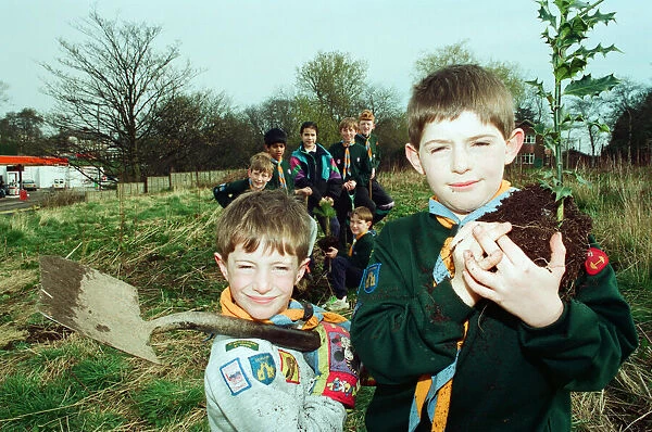 Planting tress, The Beavers, Cubs, Scouts and Guides from Egglescliffe, Cleveland