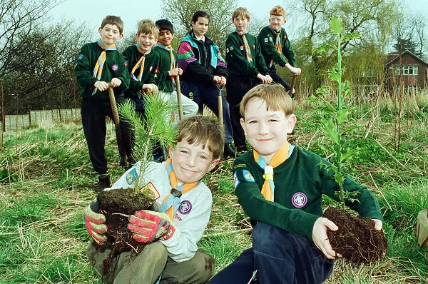 Planting tress, The Beavers, Cubs, Scouts and Guides from Egglescliffe, Cleveland