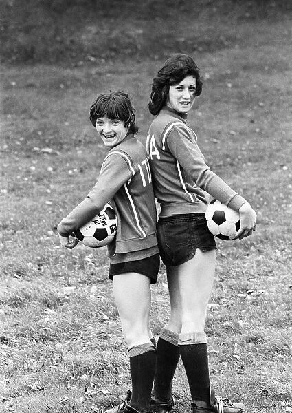 Players of the Italian Ladies Football Team, ahead of their International match with