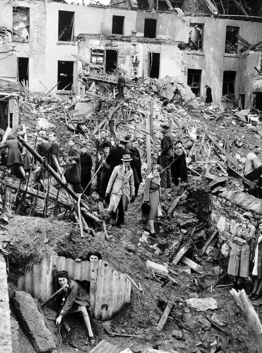 Framed Print : Plymouth schoolchildren and teachers examine the remains of their school after WW2 air