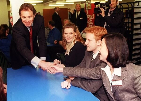 PM Tony Blair meet staff at Marconi 4th March 1999