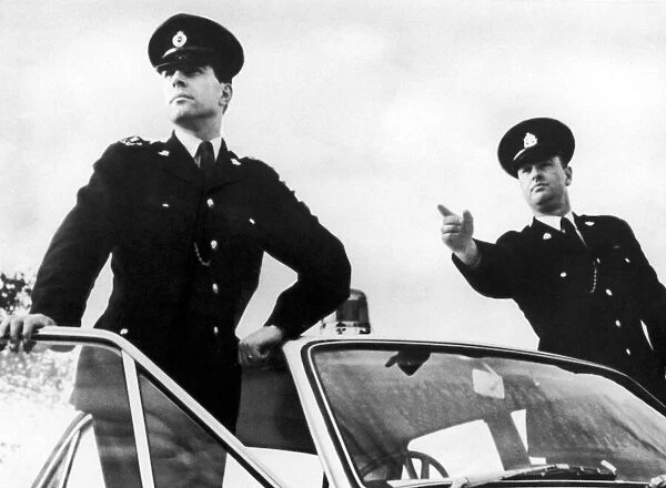 Police Constable Roger Willey (left) and Constable Clifford Waycott who claim they saw a