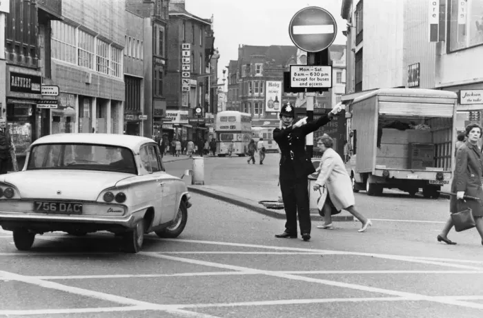 Framed Print : Policeman on point duty at Gallowtree Gate, Leicester 25th October 1971 Framed Print : Policeman on point duty at Gallowtree Gate, Leicester 25th October 1971
