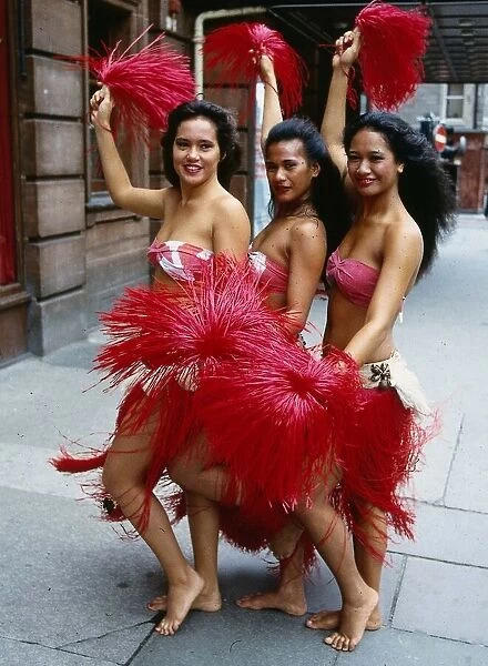 Polynesian dancers September 1988 dancing in Sauchiehall Street in Glasgow