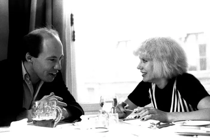 Framed Print : Pop diva Hazel O Connor is interviewed by reporter Mark Dawson Framed Print : Pop diva Hazel O Connor is interviewed by reporter Mark Dawson