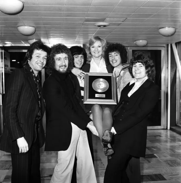 Framed Print : Pop Group Paper Lace with Lyn Paul. February 1975 75-00885-003