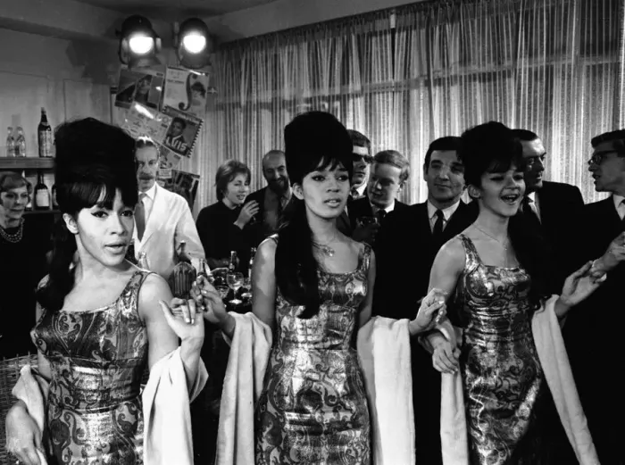 Framed Print : Pop Group The Ronettes performing in London. Ronnie Bennett (l Framed Print : Pop Group The Ronettes performing in London. Ronnie Bennett (l