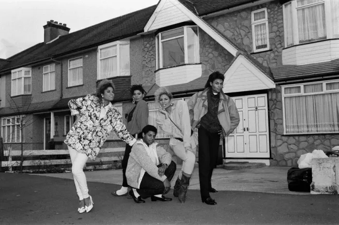 Framed Print : Pop group Five Star, which is made up of the Pearson family from Romford, Essex