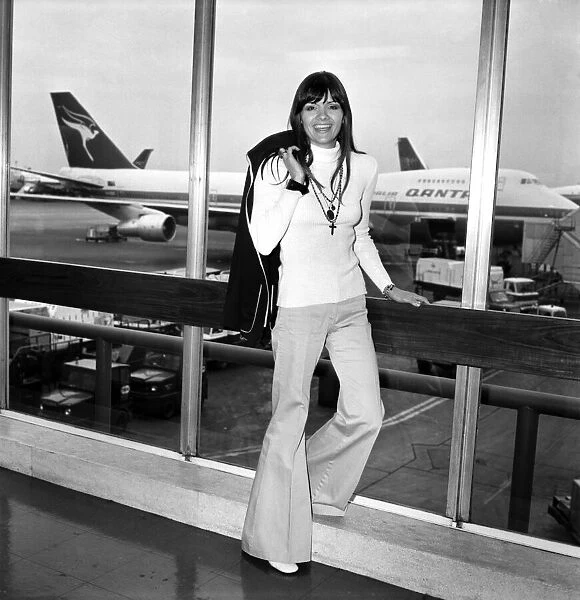 Pop singer Eve Graham. Singer Eve Graham left Heathrow Airport today for Los Angeles