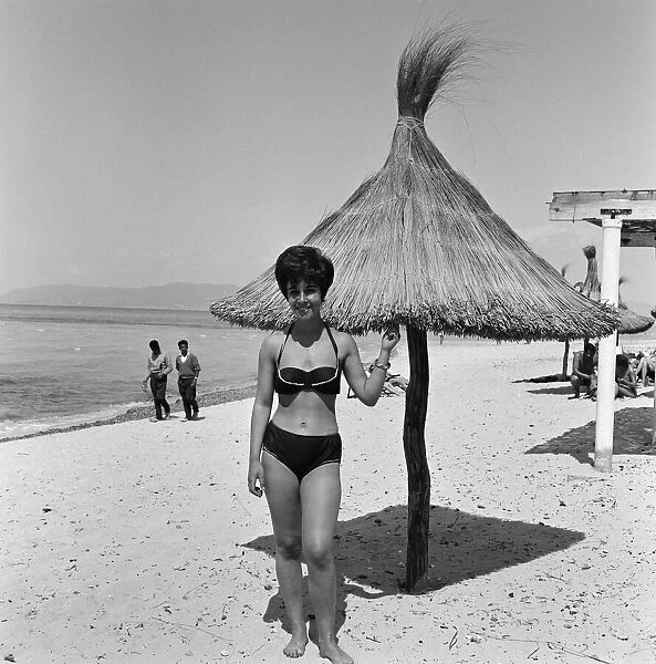 Pop singer Helen Shapiro on holiday in Majorca. 20th May 1962