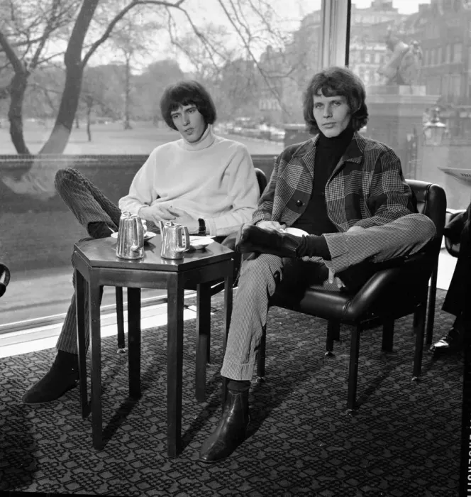Framed Print : Pop singers Gary and John of the Walker Brothers at the Royal Garden Hotel in Kensington Framed Print : Pop singers Gary and John of the Walker Brothers at the Royal Garden Hotel in Kensington