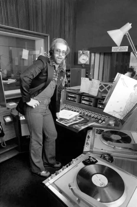 Framed Print : Pop Star: Elton John. Elton John records his first programme as a disk jockey at the BBC Framed Print : Pop Star: Elton John. Elton John records his first programme as a disk jockey at the BBC