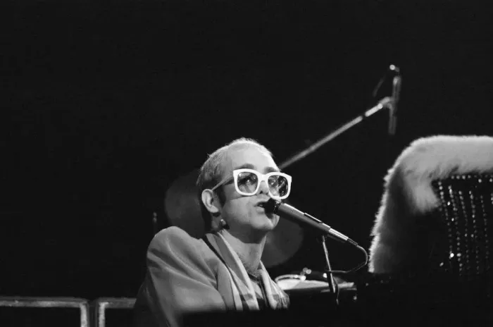 Framed Print : Pop star Elton John on stage at Earls Court, London. This is his first London concert Framed Print : Pop star Elton John on stage at Earls Court, London. This is his first London concert