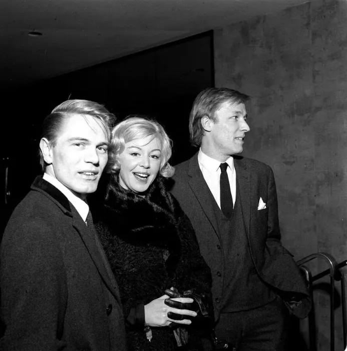 Framed Print : Pop stars Adam Faith, Kathy Kirby and Mike Sarne arriving at the Empire theatre in Framed Print : Pop stars Adam Faith, Kathy Kirby and Mike Sarne arriving at the Empire theatre in