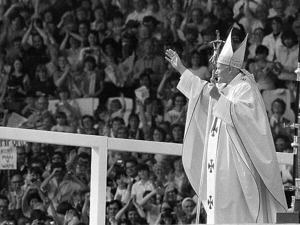 Pope John Paul II service at Wembley Stadium