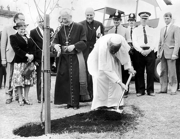 Pope John Paul II, tree planting ceremony ahead of Mass at Heaton Park, Manchester