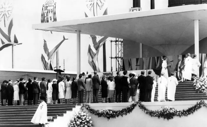 Framed Print : Pope John Paull IIs visit to Coventry. The confirmation candidates line up ready to Framed Print : Pope John Paull IIs visit to Coventry. The confirmation candidates line up ready to