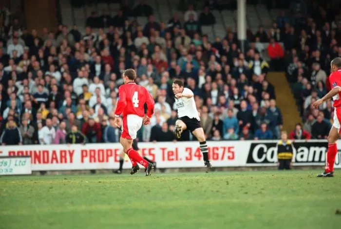 Framed Print : Port Vale 0 - 1 Middlesbrough, Division One match held at Vale Park. 24th April 1998 Framed Print : Port Vale 0 - 1 Middlesbrough, Division One match held at Vale Park. 24th April 1998