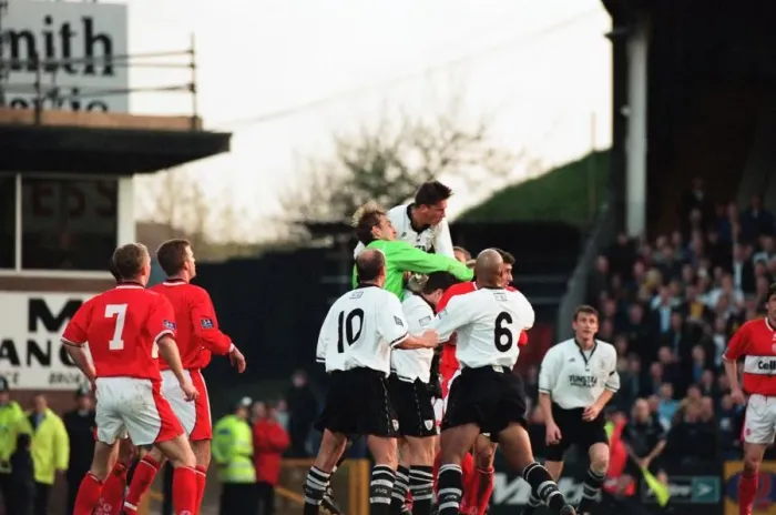 Framed Print : Port Vale 0 - 1 Middlesbrough, Division One match held at Vale Park. 24th April 1998 Framed Print : Port Vale 0 - 1 Middlesbrough, Division One match held at Vale Park. 24th April 1998