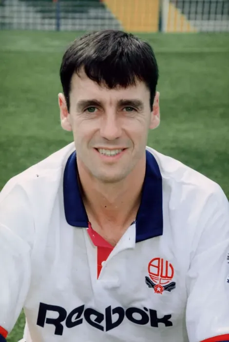 Framed Print : Portrait of Bolton Wanderers footballer David Burke. August 1992 Framed Print : Portrait of Bolton Wanderers footballer David Burke. August 1992