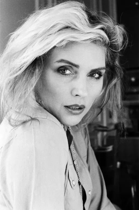 Framed Print : Portraits of singer Debbie Harry, 7th February 1987 Framed Print : Portraits of singer Debbie Harry, 7th February 1987