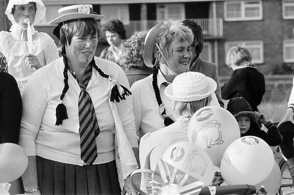 Pram Racing, School Green, Shinfield, Reading, June 1980