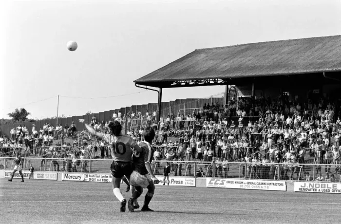 Framed Print : Pre-season friendly-Millwall v. Chelsea. August 1980 LF04-01-067 Framed Print : Pre-season friendly-Millwall v. Chelsea. August 1980 LF04-01-067