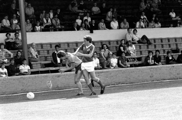 Framed Print : Pre-season friendly-Millwall v. Chelsea. August 1980 LF04-01-028 Framed Print : Pre-season friendly-Millwall v. Chelsea. August 1980 LF04-01-028