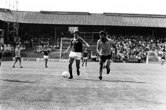 Framed Print : Pre-season friendly-Millwall v. Chelsea. August 1980 LF04-01-018