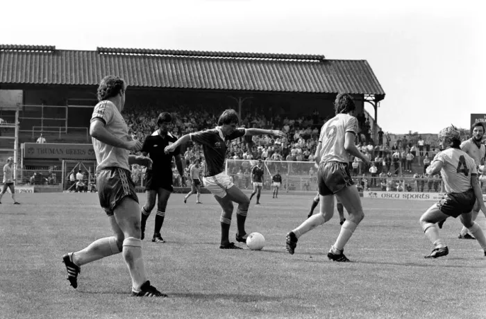 Framed Print : Pre-season friendly-Millwall v. Chelsea. August 1980 LF04-01-053