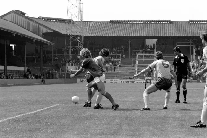 Framed Print : Pre-season friendly-Millwall v. Chelsea. August 1980 LF04-01-025