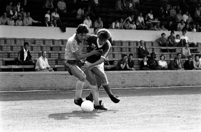 Framed Print : Pre-season friendly-Millwall v. Chelsea. August 1980 LF04-01-039 Framed Print : Pre-season friendly-Millwall v. Chelsea. August 1980 LF04-01-039