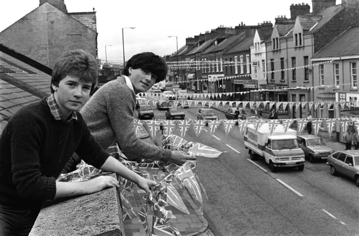 Framed Print : Preparations For British Royal Wedding In Belfast July 81 Paul Fitzsimmons