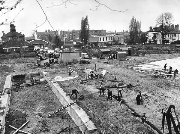 Preparing the site of the parcel depot, which will be built in the 1, 000