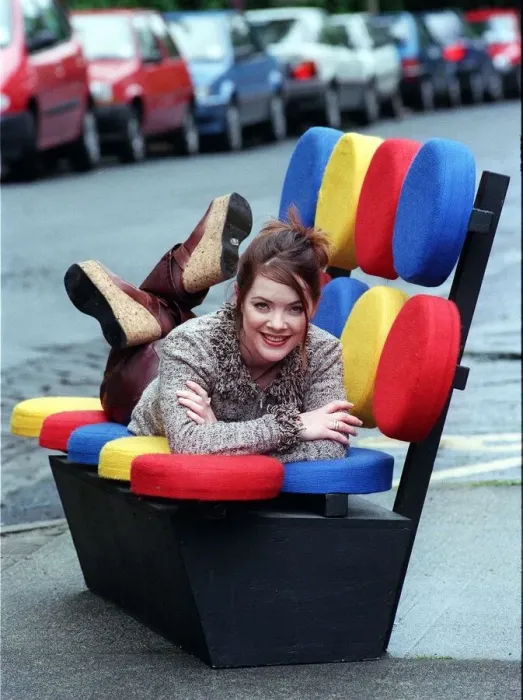 Framed Print : Presenter Marsali Stewart at photocall June 1998 A©mirrorpix Framed Print : Presenter Marsali Stewart at photocall June 1998 A©mirrorpix