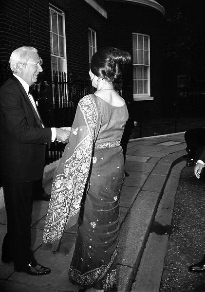 President Ali Bhutto July 1973 Prime minister Edward Heath welcomes Pakistan