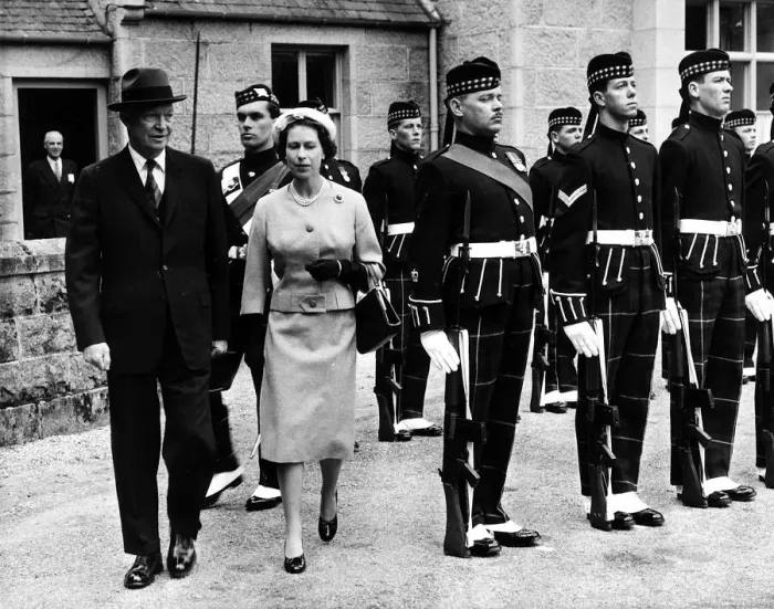 Framed Print : President Dwight Eisenhower Aug 1959 with Queen Elizabeth as he Inspects a guard of