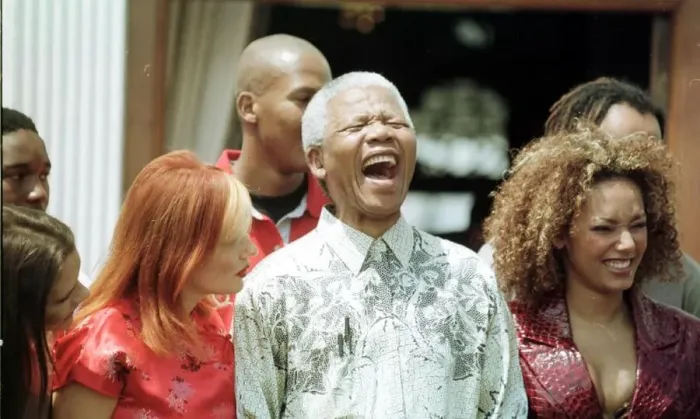  : President Nelson Mandela meets the Spice Girls in Johannesburg 01  /  11  /  97