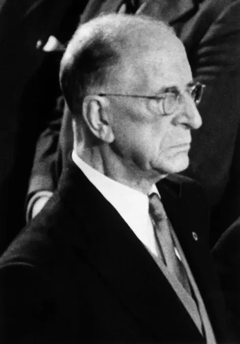 Framed Print : Former President Republic of Ireland Eamon De Valera 1st July 1973 Framed Print : Former President Republic of Ireland Eamon De Valera 1st July 1973