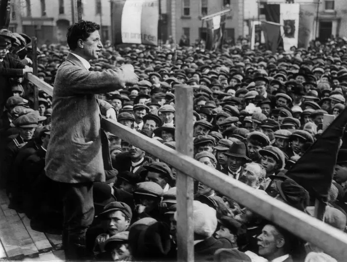 Framed Print : President of Sinn Fein Eamon de Valera at a Protest march in the Republic of Ireland Framed Print : President of Sinn Fein Eamon de Valera at a Protest march in the Republic of Ireland