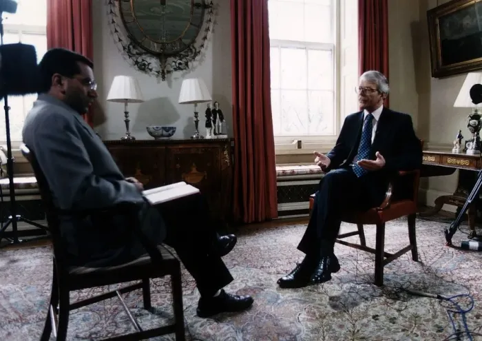 Framed Print : Prime Minister John Major the Conservative MP for Huntingdon being interview in a Downing Framed Print : Prime Minister John Major the Conservative MP for Huntingdon being interview in a Downing