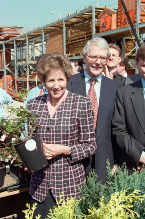 Framed Print : Prime Minister John Major and wife Norma pictured visiting B&Q during the general