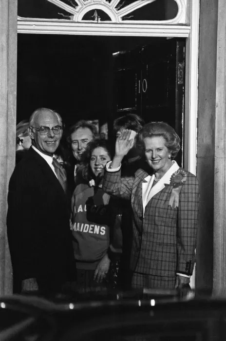Framed Print : Prime Minister Margaret Thatcher, her husband, Denis Thatcher celebrate winning a third Framed Print : Prime Minister Margaret Thatcher, her husband, Denis Thatcher celebrate winning a third