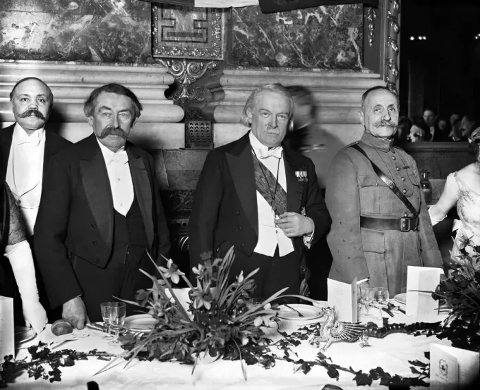 Framed Print : The Prime Minister, Mr David Lloyd George at the Welsh National Banquet at Hotel Cecil