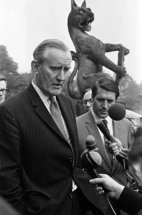 Framed Print : Prime Minister of Northern Ireland James Chichester-Clark holds a press conference Framed Print : Prime Minister of Northern Ireland James Chichester-Clark holds a press conference