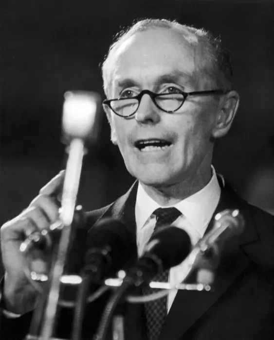 Framed Print : Prime Minister Sir Alec Douglas Home speaking at Bury, Lancashire. 3rd February 1964 Framed Print : Prime Minister Sir Alec Douglas Home speaking at Bury, Lancashire. 3rd February 1964
