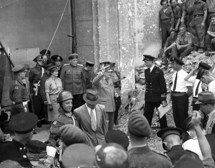 Framed Print : Prime Minister Winston Churchill inspects the smashed Chancellery of Adolf Hitler as he Framed Print : Prime Minister Winston Churchill inspects the smashed Chancellery of Adolf Hitler as he