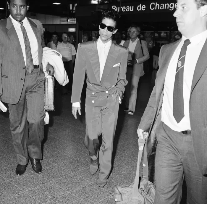 Framed Print : Prince, american singer, at London Heathrow Airport, leaving for The Netherlands Framed Print : Prince, american singer, at London Heathrow Airport, leaving for The Netherlands